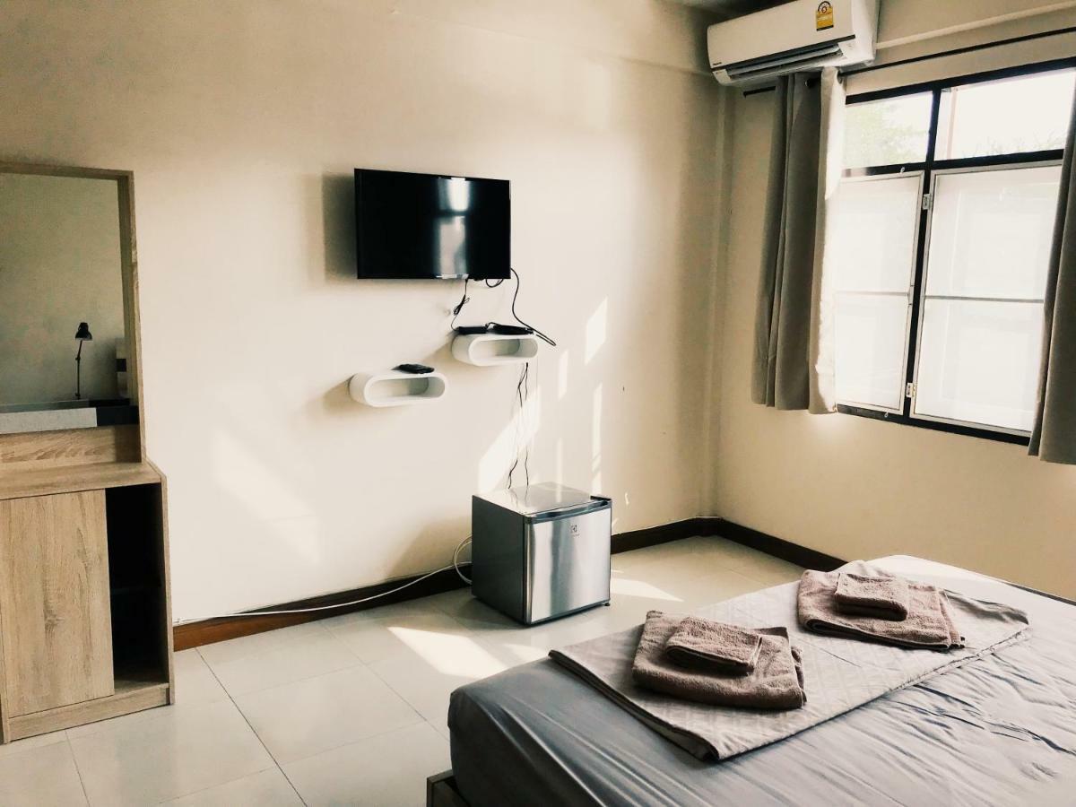 New Apartment Nearby Beach ホアヒン郡 エクステリア 写真